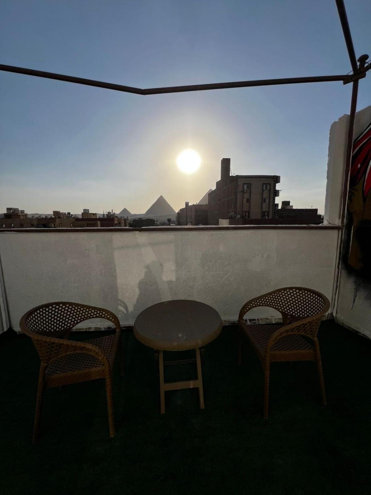 Piramide De Giza View Inn Kafrat al Jabal Exterior photo